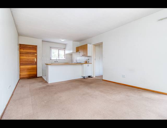 1 BEDROOM APARTMENT TO LET IN WELTEVREDEN PARK